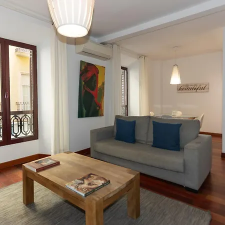 La Casa De La Alameda Apartment Malaga Exterior photo